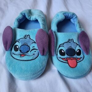 Disney Stitch Slippers Size 9/10